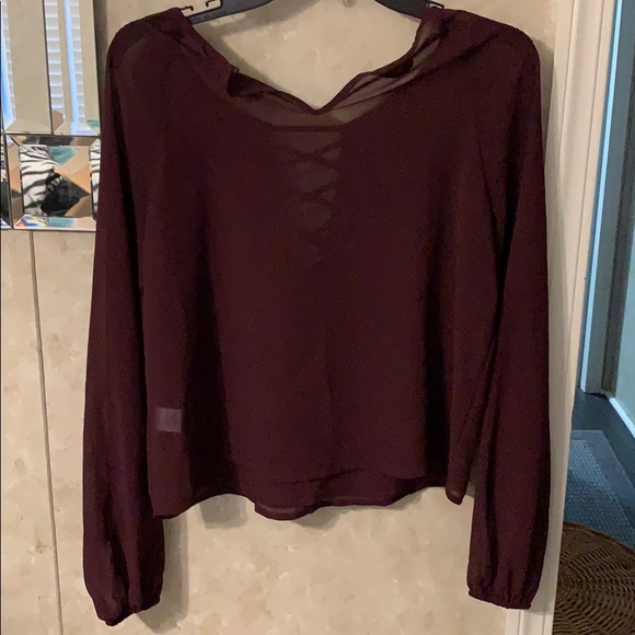 Charlotte Russe longsleeved shirt - Picture 2 of 3